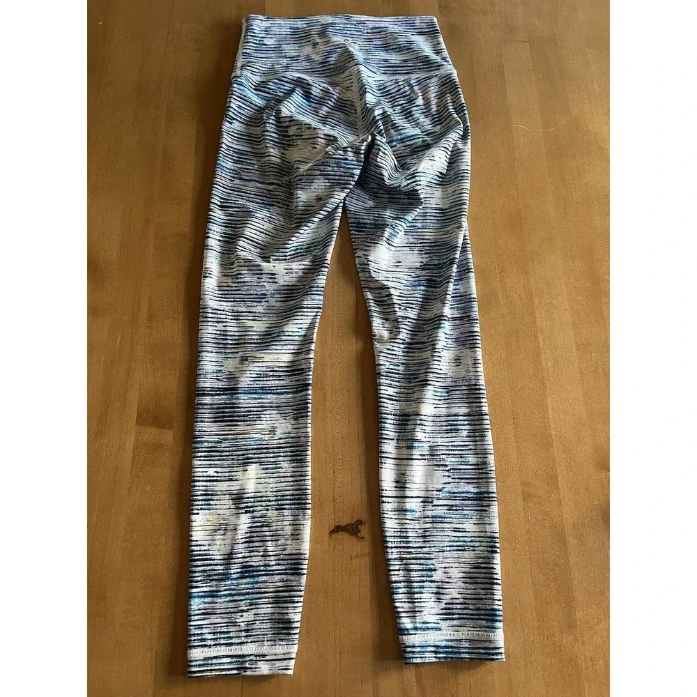 Lululemon Wunder Under Crop Hi-Rise Blurry Belle Size 4 Athletic Leggings Run